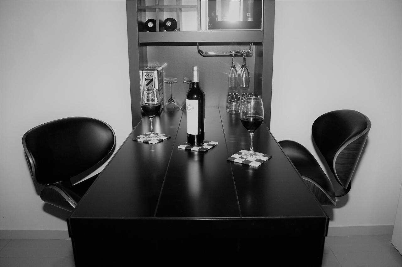 Sapphire Court Bed & Breakfast Gaborone Bagian luar foto